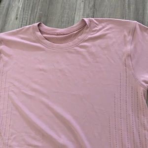 purple lululemon athletic top